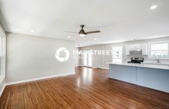 2923 Hillhurst Drive Gallery 4
