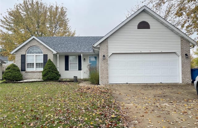 26 CEDARBROOKE Drive - 26 Cedarbrooke, Troy, IL 62294