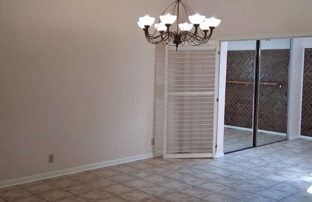 2723 Canyon Oaks Court Gallery 4