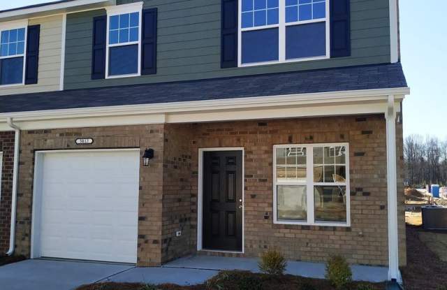 5013 Spring Arbor Ln - 5013 Spring Arbor Ln, Charlotte, NC 28213