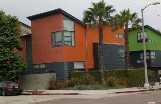 800 Hampton Dr unit: H photos photos