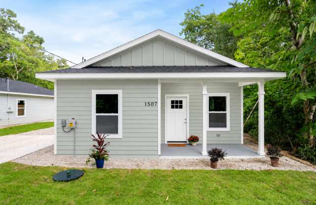 BRAND NEW CONSTRUCTION - 3 Bed 2 Bath Home Gallery 1