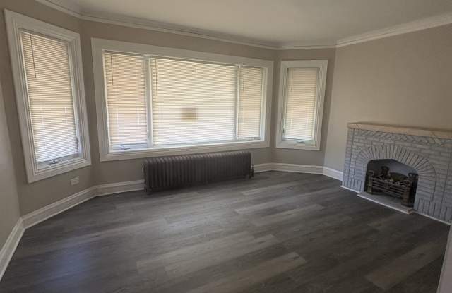 7607 S Wolcott Avenue Gallery 2