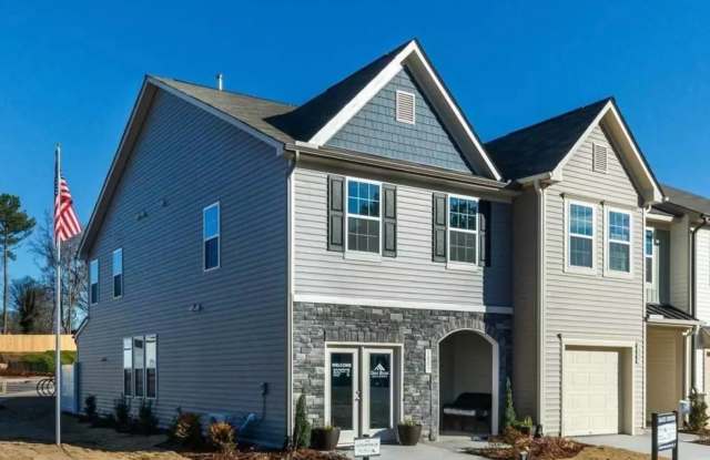 Room in 3 Bedroom Townhome at Scholar Dr Gallery 3