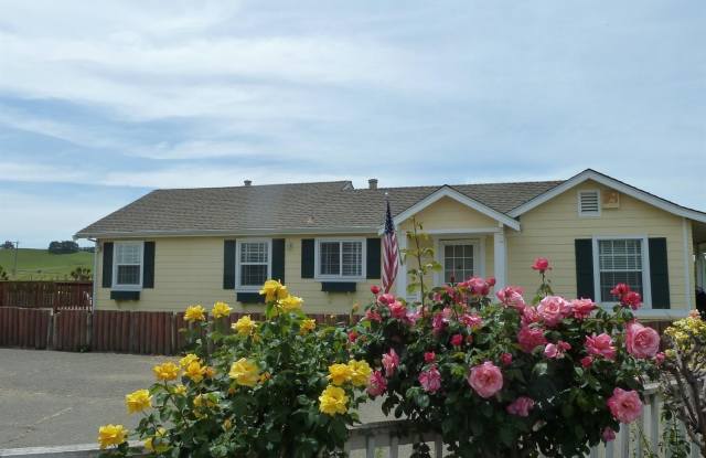 5292 Williams Road photos photos