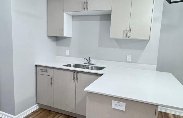 2204 Northridge Avenue - 1 Gallery 2