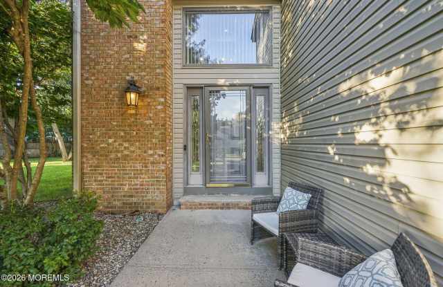 41 White Swan Way Gallery 2