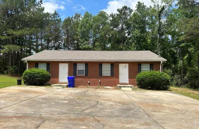 213 Botts Ave #B photos photos