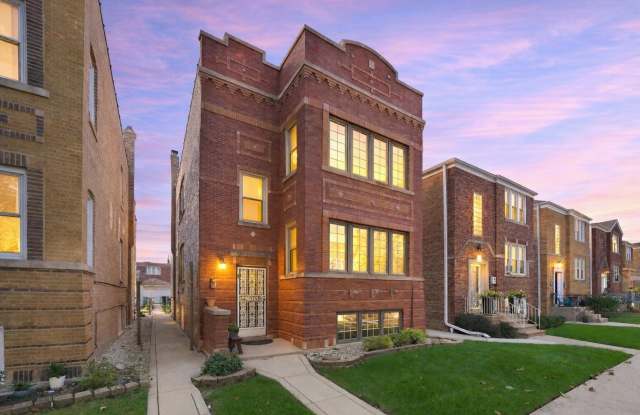 1826 Elmwood Avenue Gallery 1