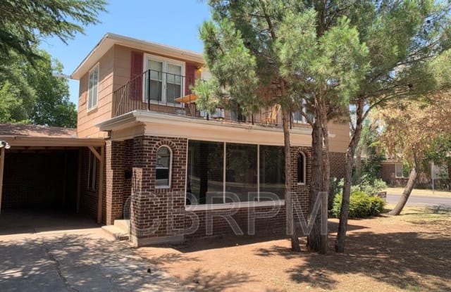 2629 22nd St photos photos
