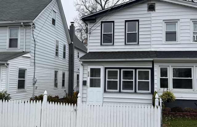 229 CHESTNUT Street - 229 Chestnut Street, Burlington County, NJ 08060