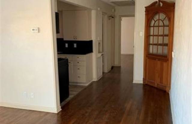 3855 Washburn Avenue Gallery 4