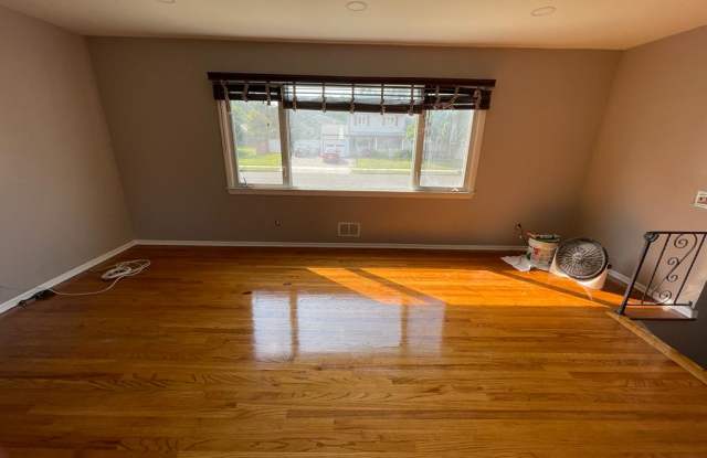 10 Dolores Dr. Gallery 3