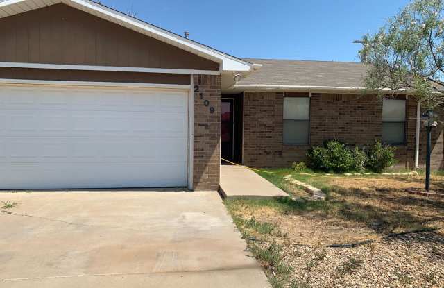 2109 East Third Street - 2109 East 3rd Street, Portales, NM 88130