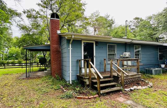 SEAGATE AREA - 1BD/1BA - Located just off Oleander Drive behind Dairy Queen! photos photos