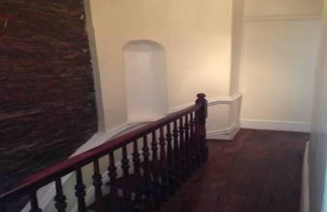 133 Decatur Street Gallery 4