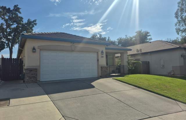 Adorable 3 bedroom 2 bath home Gallery 3