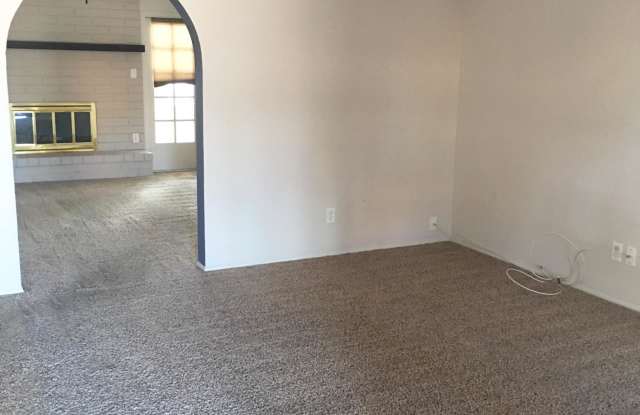 2025 S LONGMORE -- Gallery 2