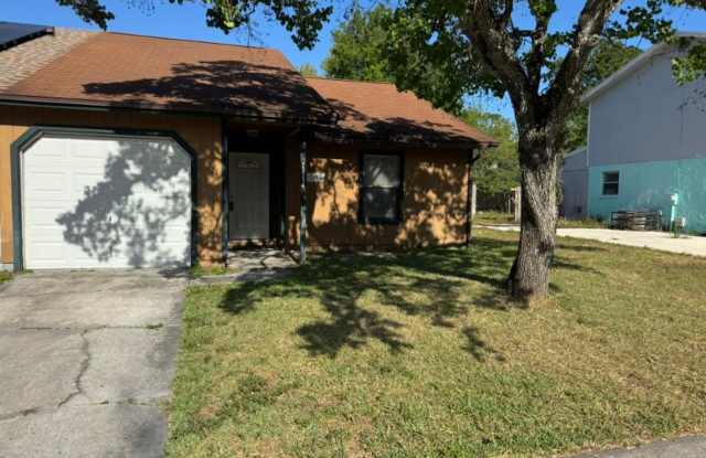 Centrally Located 2 bedroom! photos photos