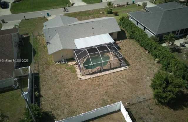 915 SE 20th Street photos photos 915 SE 20th Street photos photos