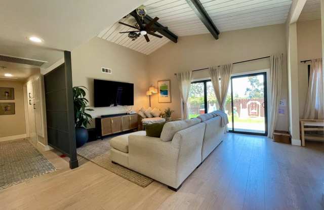 Gorgeous Mid century Modern home in San Carlos photos photos