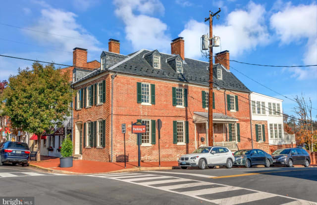 701 CAROLINE STREET - 701 Caroline Street, Fredericksburg, VA 22401