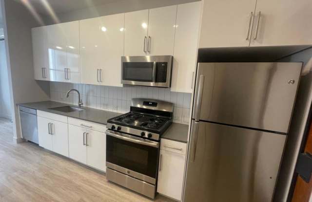 331 South Wells St. photos photos