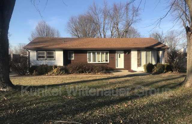 111 Kassing Ave photos photos