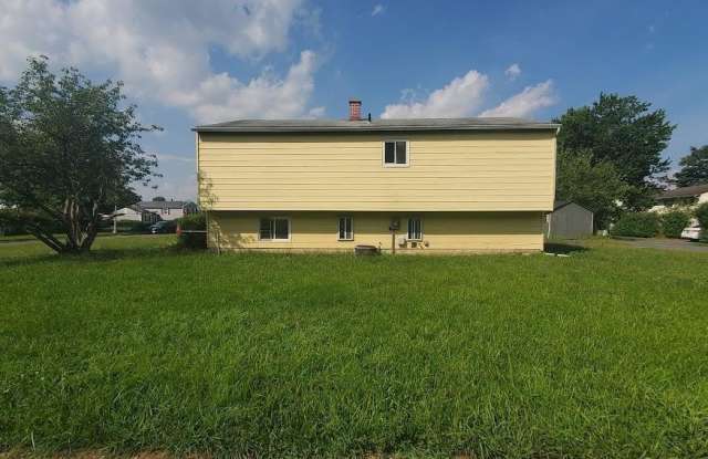 250 PURDUE Avenue - 250 Purdue Avenue, Pemberton Heights, NJ 08068