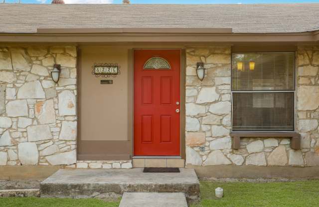 FOR RENT 8226 Creekline Drive San Antonio, TX 78109! Gallery 4