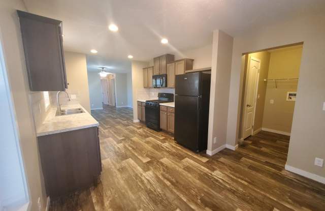 15 Starling Hill Drive photos photos