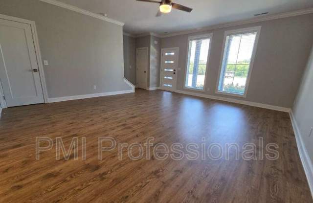 1373 Rebecca Johns Dr Gallery 4