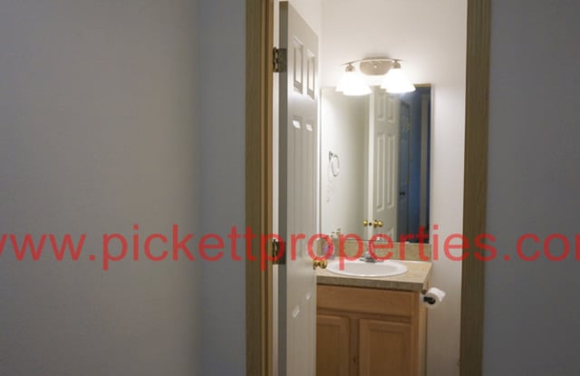 339 Stonewood Place Gallery 3