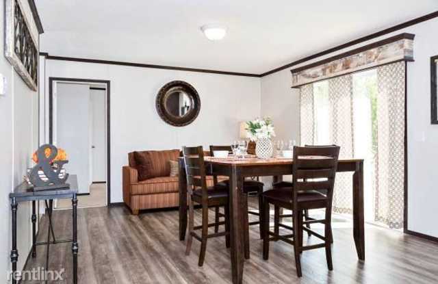 590 Honey Locust Ln 590 - 590 Honey Locust Ln, Genesee County, MI 48506