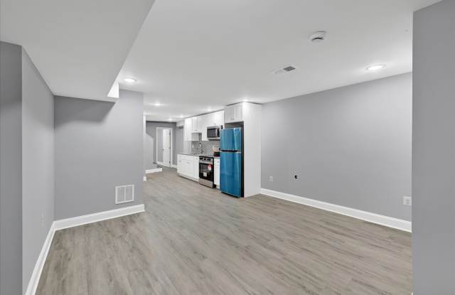 1802 McCulloh Street - 1 Gallery 1
