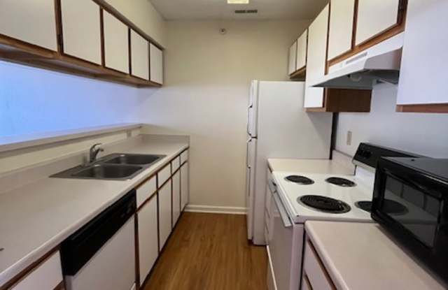 Ashley Square Apartment Homes photos photos