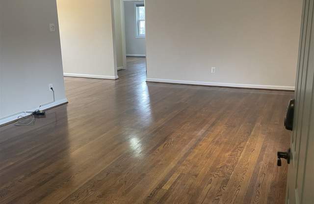 9422 Adelphi Road - 9422 Adelphi Road, Adelphi, MD 20783