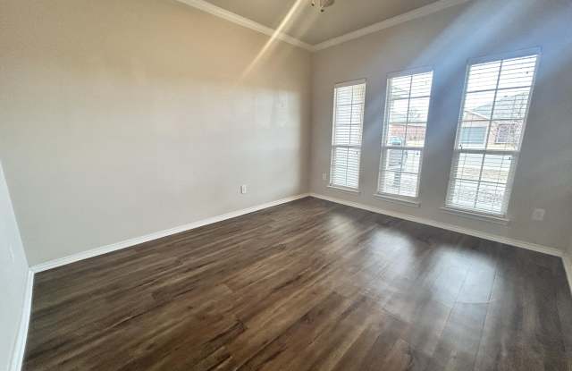 10601 Clinton Avenue Gallery 3