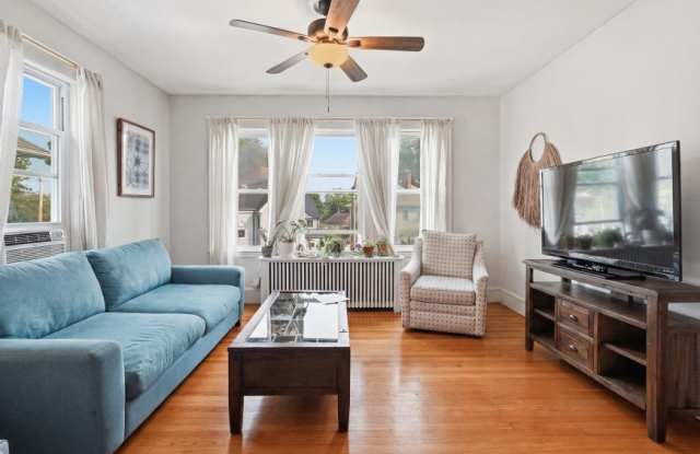 126 Richmond St. photos photos 126 Richmond St. photos photos