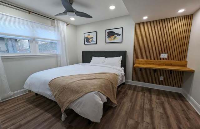 1303 COLONY Drive unit: - C photos photos