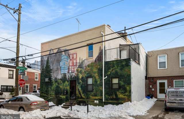 1360 E SUSQUEHANNA Avenue photos photos