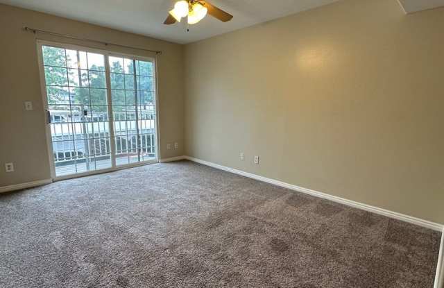 Condo in County Woods HOA photos photos