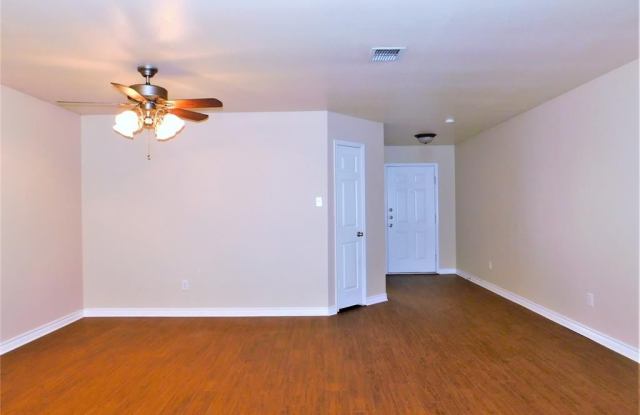 6604 Wellston Lane Gallery 4