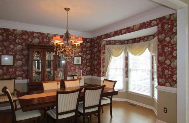 790 River Cove Drive Gallery 3