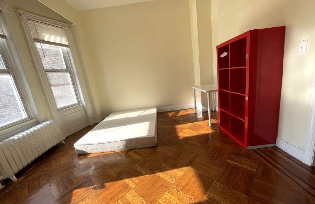 18 Tonnele Ave photos photos