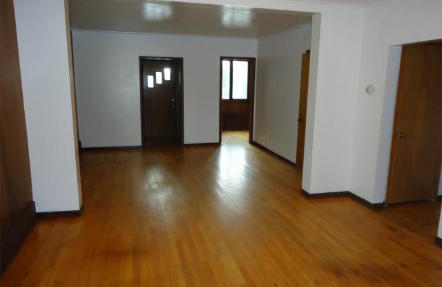 1018 6TH AVE N - 1 - 1018 North 6th Avenue West, Virginia, MN 55792