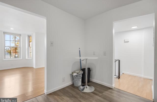 814 11TH Street NE Gallery 4
