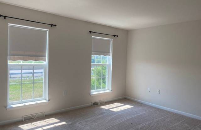 3033 Meridian Commons #D Gallery 2