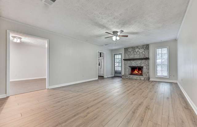 427 Way Bridge Court NE Gallery 4