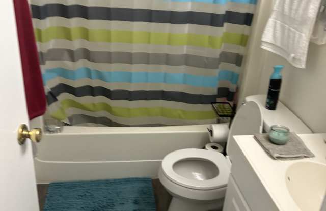 2523 West Monroe Street - 1 photos photos